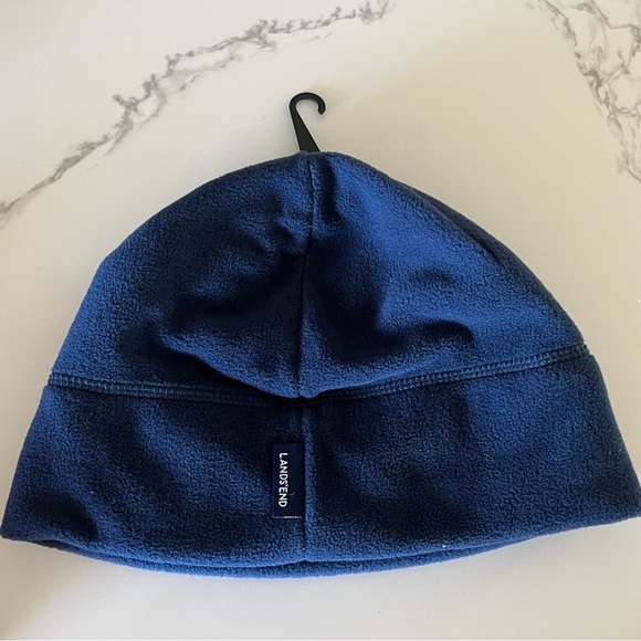 Patagonia & Lands' End Fleece Beanie Set - Solid Red and Blue L Price Firm - Picture 6 of 9